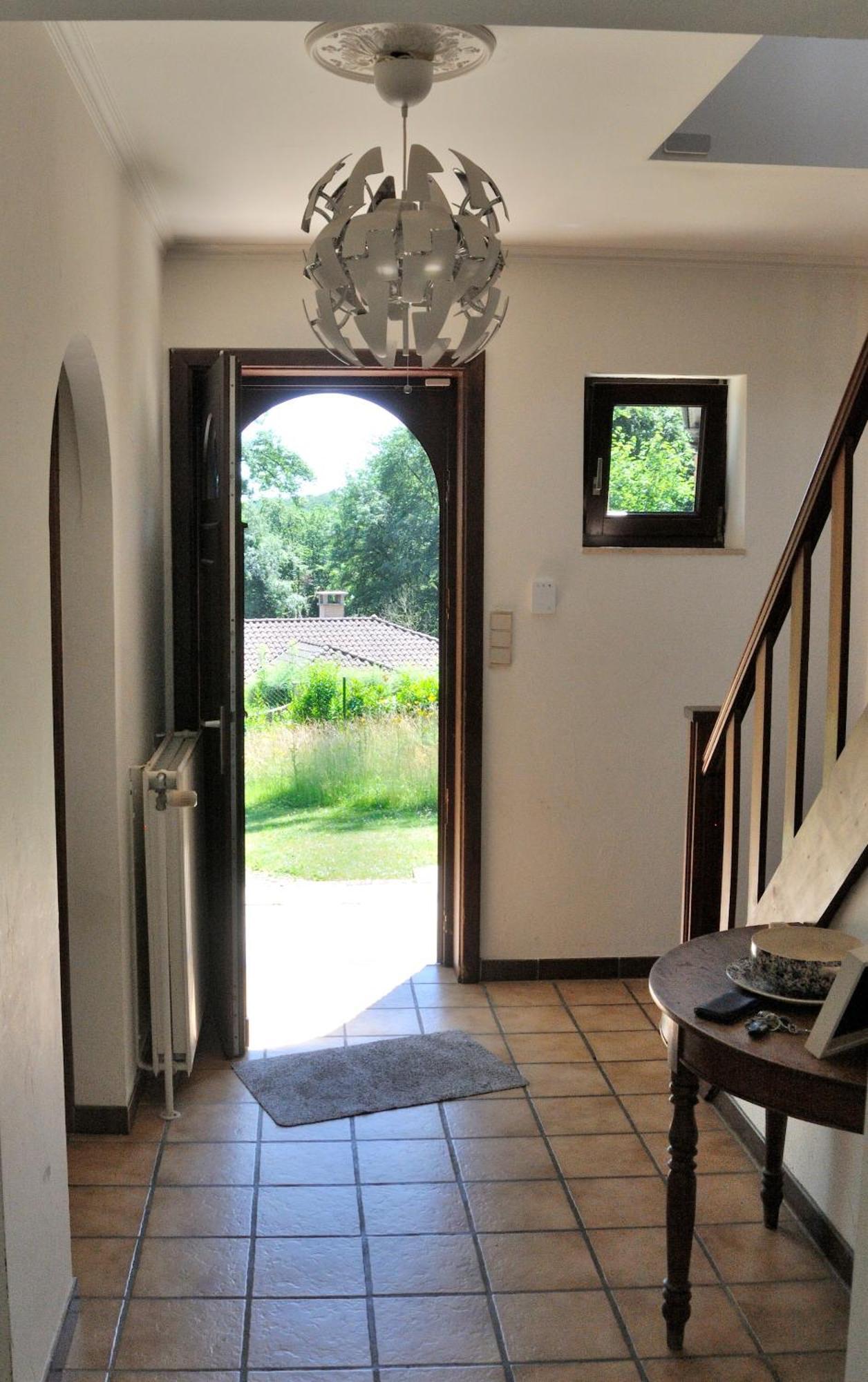 Tres Belle Villa 4 Facades Dans Quartier Vert Et Arbore - 5 Kms De Namur Extérieur photo